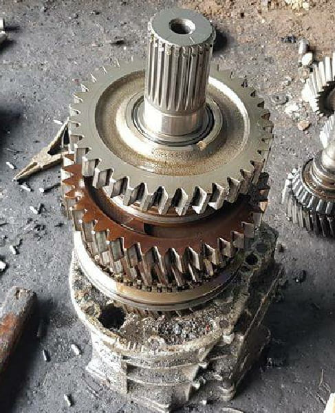 ซ่อมเกียร์รถบรรทุก เกียร์ฮีโน่ เกียร์อีซูซุ ทุกรุ่น ทุกอาการเสีย อะไหล่แท้ ZF EATON