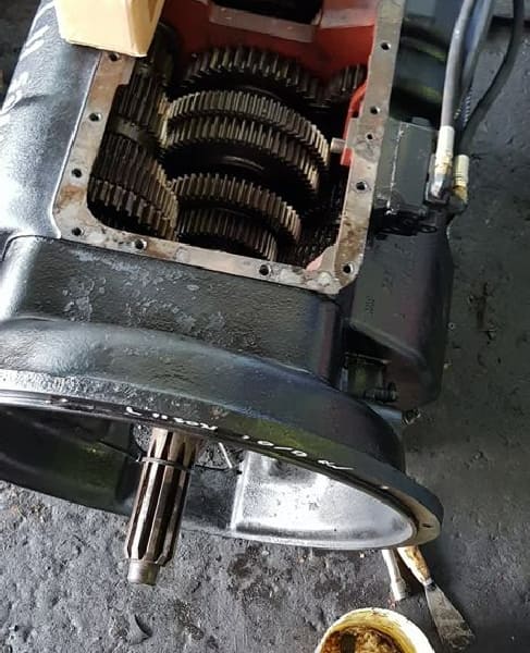 ซ่อมเกียร์รถบรรทุก เกียร์ฮีโน่ เกียร์อีซูซุ ทุกรุ่น ทุกอาการเสีย อะไหล่แท้ ZF EATON