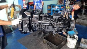 เกียร์ zf380 อะไหล่ รับซ่อมเกียร์เสีย เกียร์หลุด เกียร์หอน เกียร์ไหม้ ลูกปืนแตก